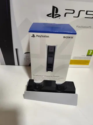 PS5 Chassis B 825GB + 2 mandos + garantía 2026