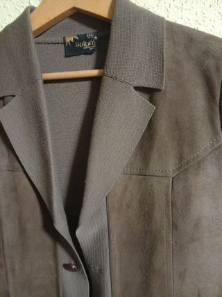 Chaqueta chico marrón