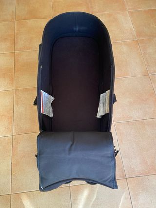 Bugaboo Bee 6 con capota verano, capazo y bolso