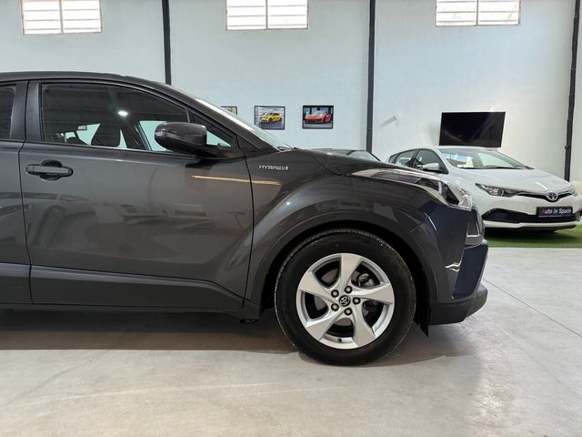 Toyota C-HR 1.8 Hybrid Dynamic 2017