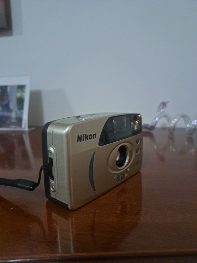 Nikon AF250SV Fotocamera Compatta