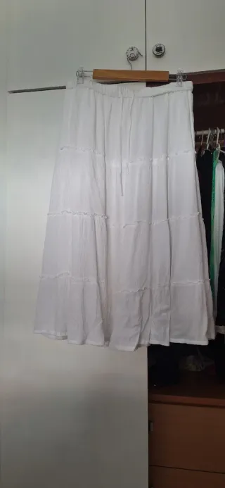 Falda blanca de talla única