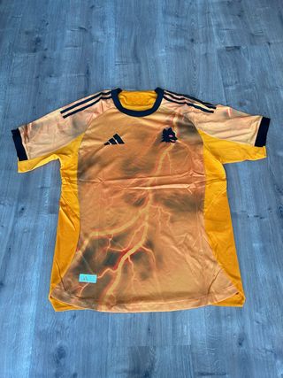 Camisola Wolverhampton 25/26 kit