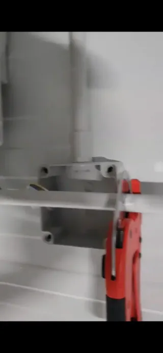 ELECTRICISTA ECONÓMICO PROFESIONAL