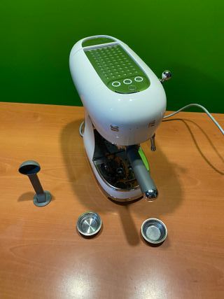 Cafetera Espresso Smeg Blanca