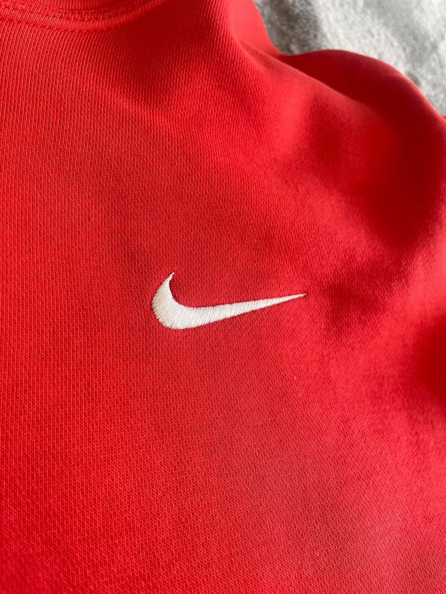 Sudadera Nike Roja y Gris