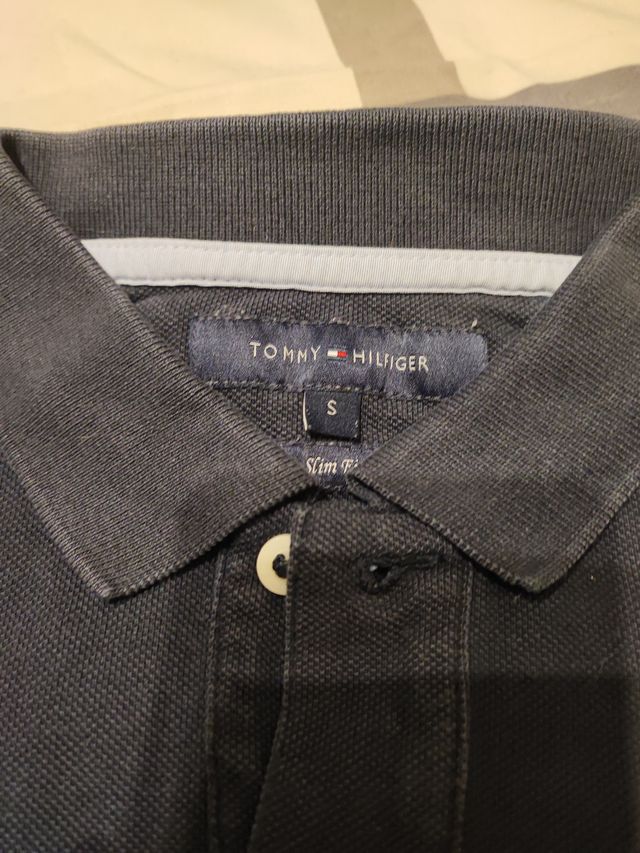 Lote 3 camisetas: negra, verde y azul