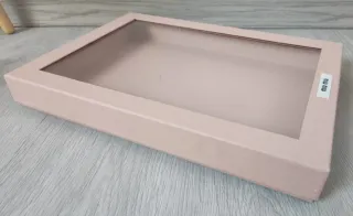 Scatola Miu Miu Rosa con Finestra Trasparente
