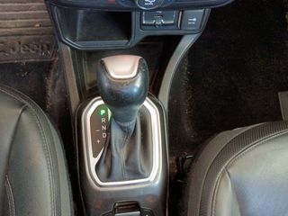 Jeep Renegade Limited FWD