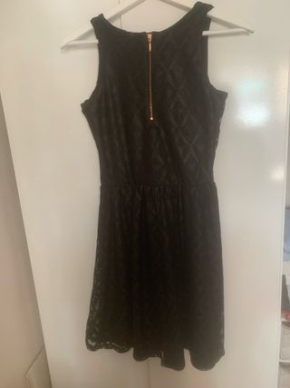 Vestido negro encaje talla S