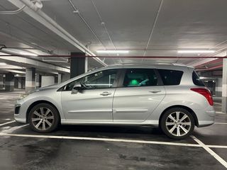 Peugeot 308 2012