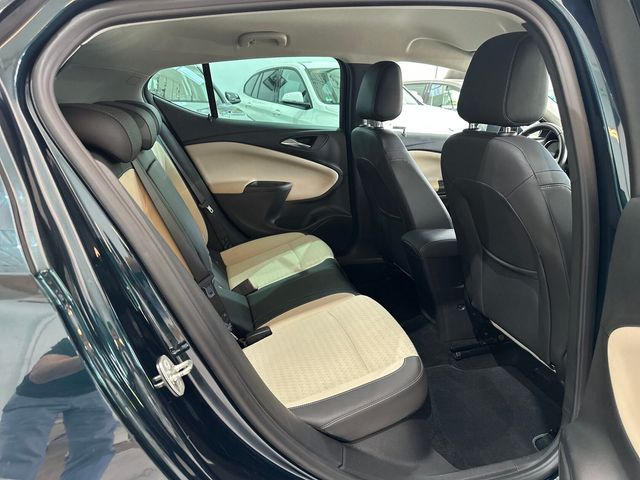 Opel Astra 1.0 Turbo Innovation Start&amp;Stop 201