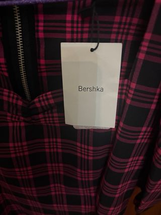 Vestido cuadros Bershka rosa y negro Talla S