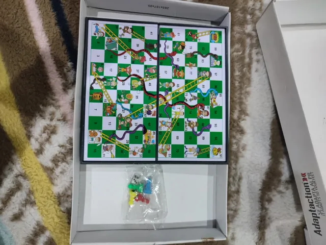 Juego de mesa Serpientes y Escaleras