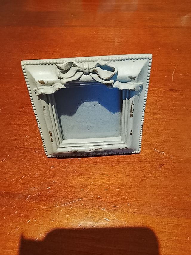 Portaretrato  Adorno Lazo