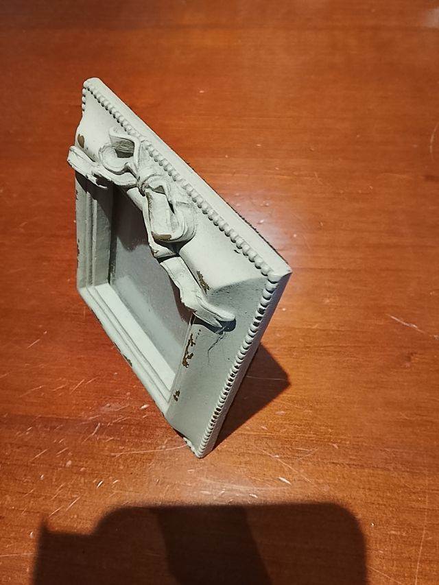 Portaretrato  Adorno Lazo