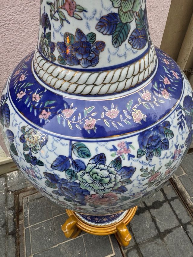 Jarrón chino porcelana siglo XX