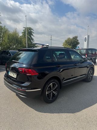 VW Tiguan Life 2.0TDi 150cv automatico