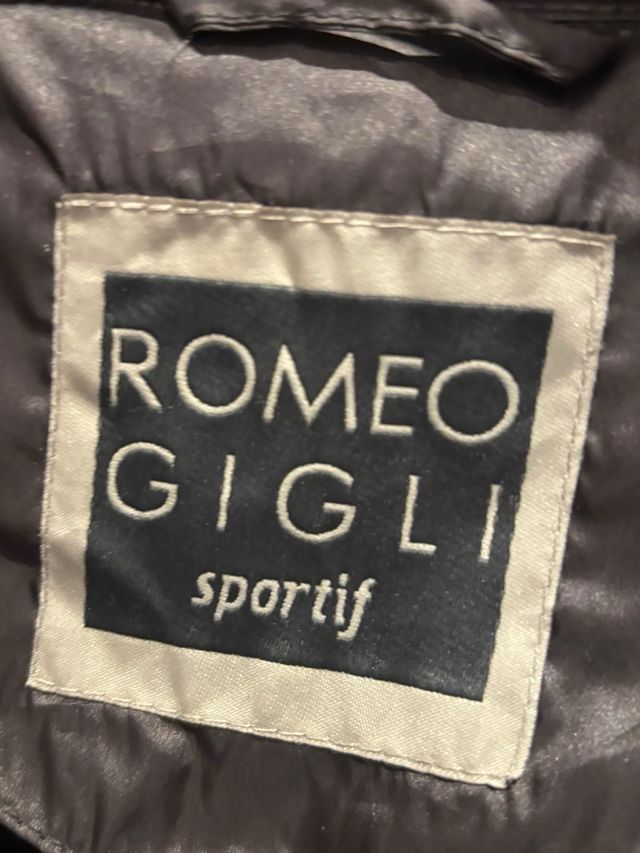 Piumino lungo Romeo Gigli marrone con pelliccia
