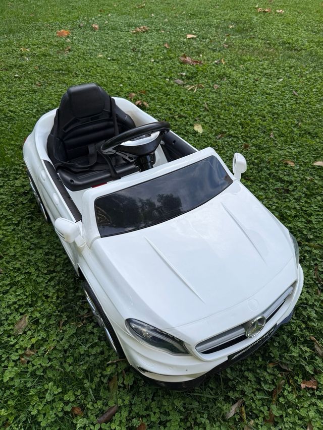 Coche Eléctrico Mercedes Niño HOCOM