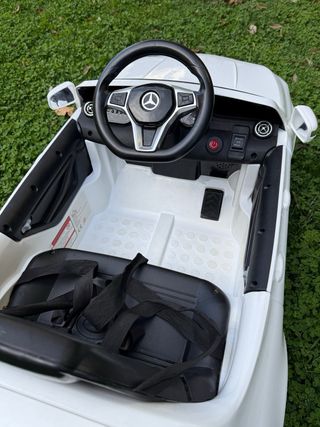 Coche Eléctrico Mercedes Niño HOCOM