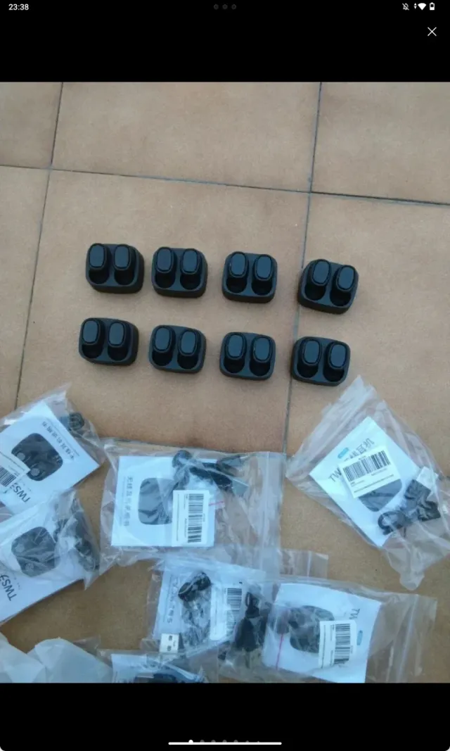 Lote 8 pares auriculares TWS