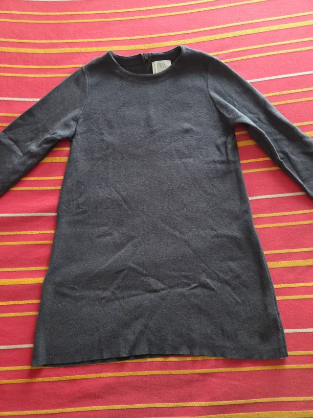 Vestido Zara gris manga larga