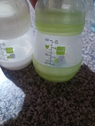 Lote 3 Biberones MAM