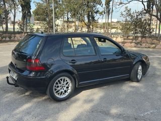 300,000km Volkswagen Golf 1999