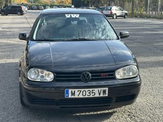 300,000km Volkswagen Golf 1999