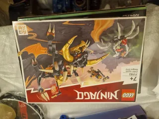 2 LEGO Ninjago 71782 Cole's Earth Dragon EVO