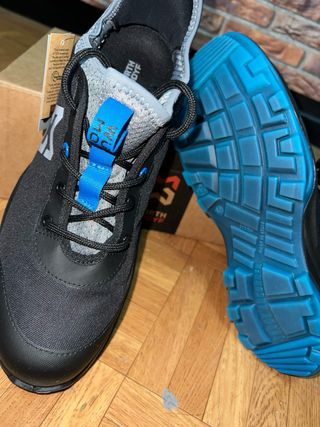 Zapatos de seguridad Wurth Modyf negros y azules