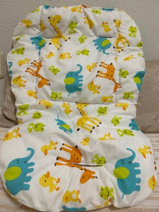 Cojín acolchado trona animales