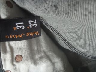 Pantalón Nudie Jeans Talla M Gris