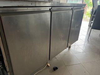 Banco frigo professionale in acciaio inox