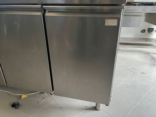 Banco frigo professionale in acciaio inox