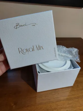 Tazza con coperchio Baci Milano