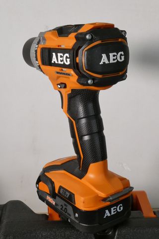 Taladro Percutor AEG Profesional 18V