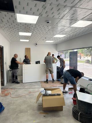 Installatore di tetti galleggianti e cartongesso 