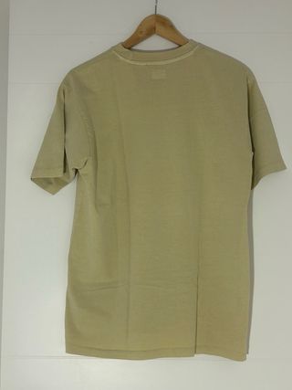 Camiseta Levi's Amarilla