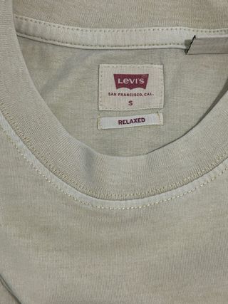 Camiseta Levi's Amarilla