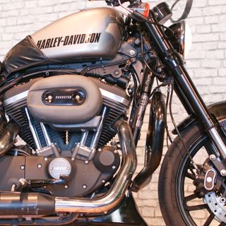HARLEY DAVIDSON ROADSTER