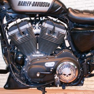 HARLEY DAVIDSON ROADSTER