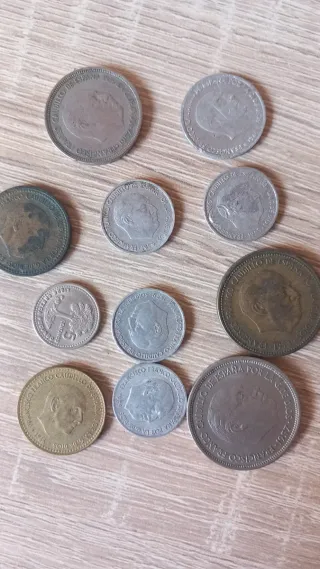 Lote de 11 monedas antiguas de pesetas
