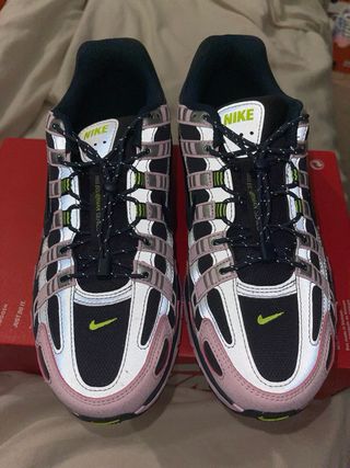 Nike P-6000 Gris y Rosa