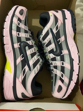 Nike P-6000 Gris y Rosa