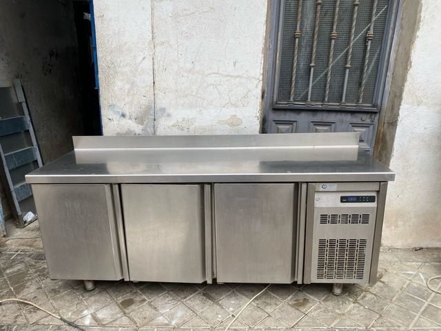 Mesa Fría Industrial Acero Inoxidable