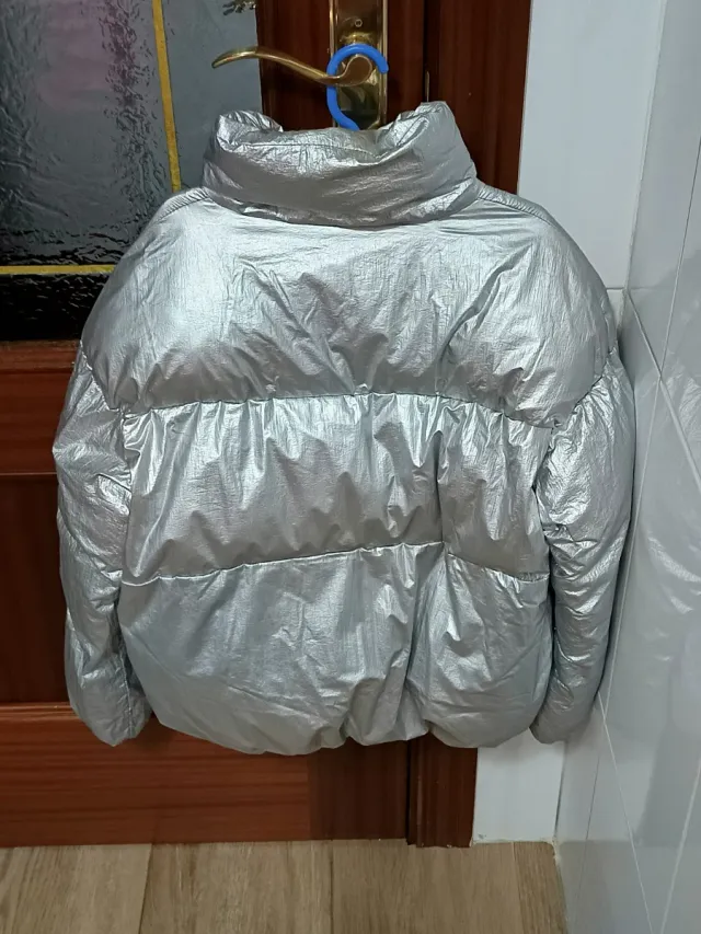 Cazadora plateada niña