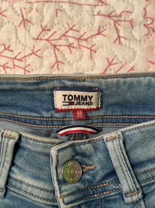 Calças Tommy Jeans 25/32