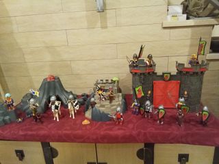 Playmobil Castillo y Volcán Medieval